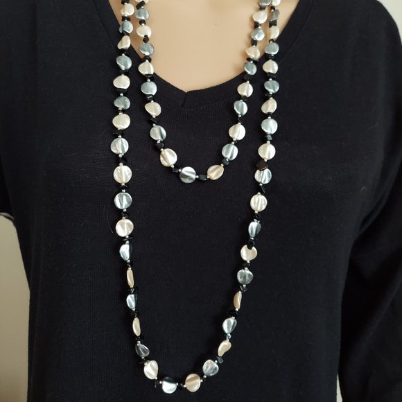 PARKLANE MY WAY BEADED NECKLACE - Picture 5 of 9